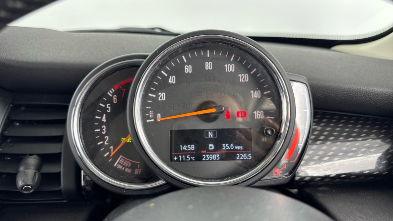 MINI Hatchback 2.0 Cooper S Classic II 3dr Petrol Hatchback